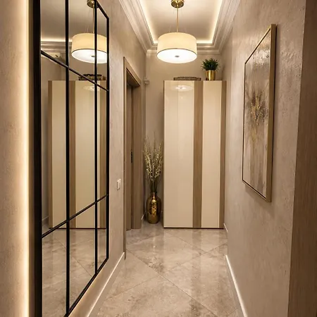 White Tower Luxury 3*